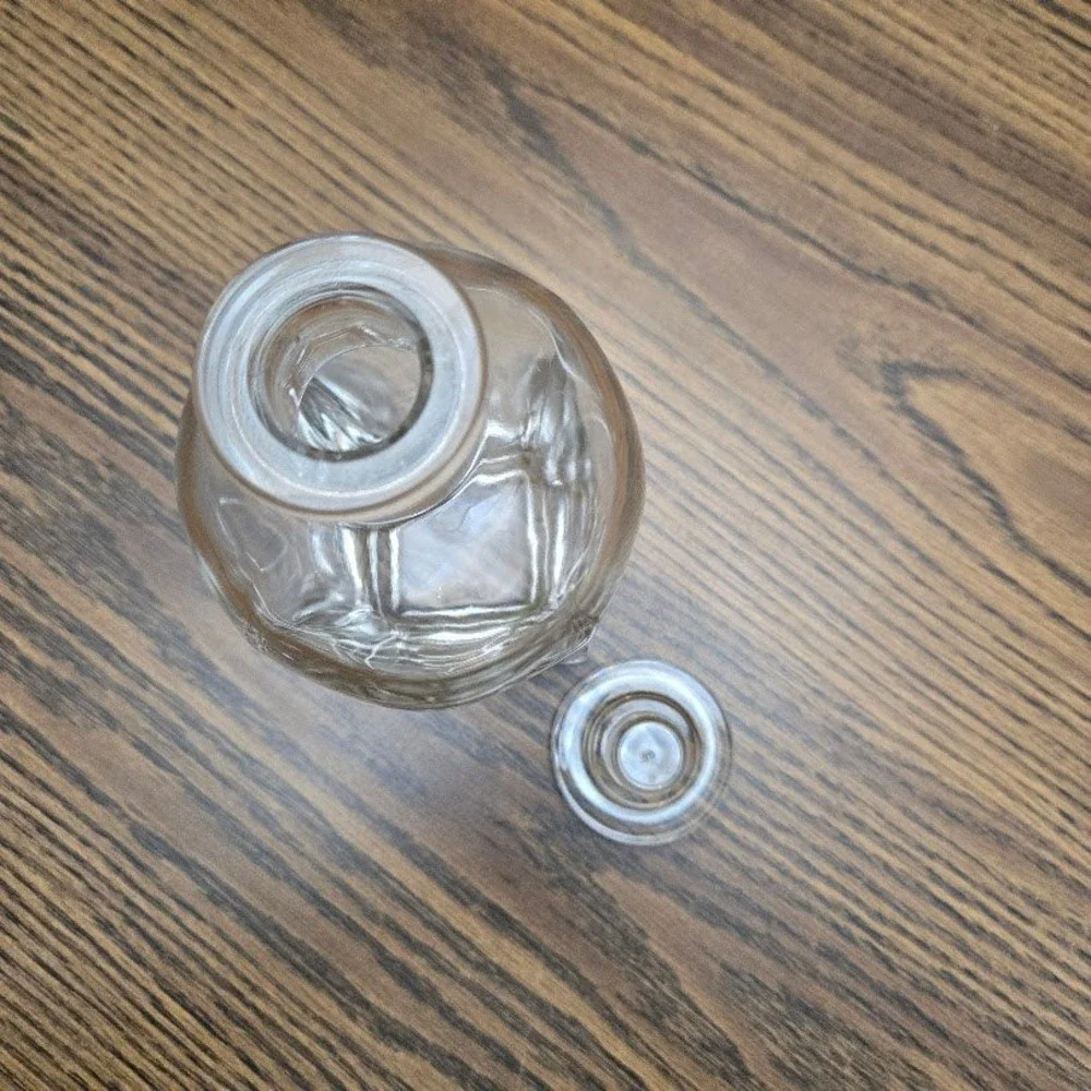 VTG Italian Luigi Bormioli Rossini Glass Decanter w Glass Stopper Plastic‎ Seal